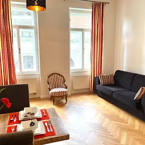 Amazing Zborovska Apartment Prag